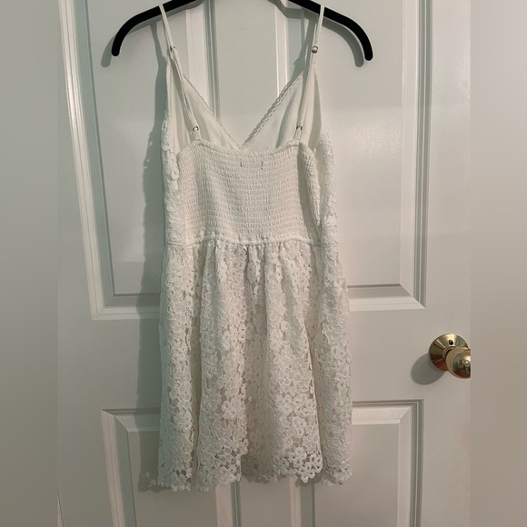 White Abercrombie & Fitch Mini Dress - Picture 3 of 3